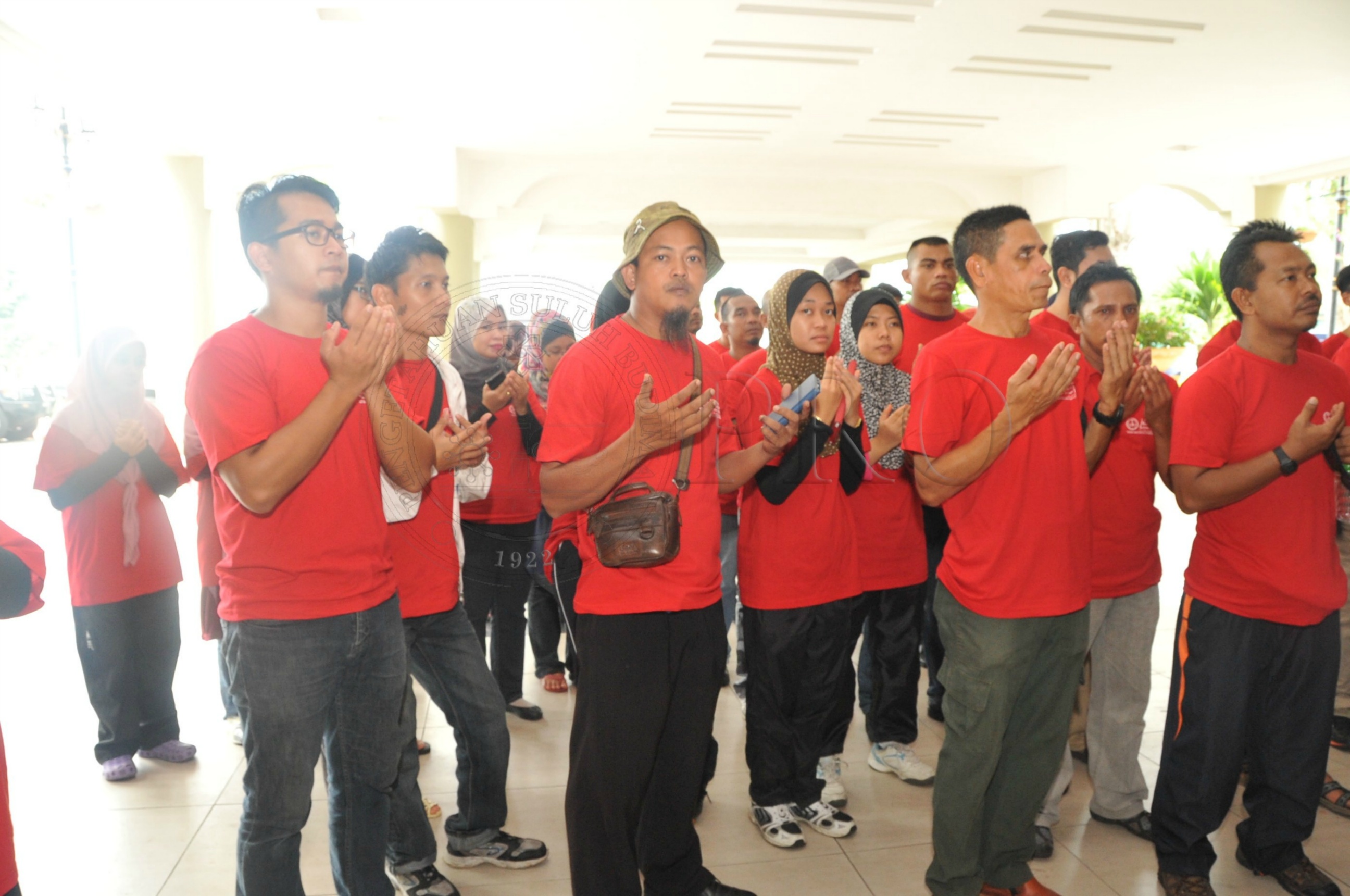 PRO 15 1 RESQ HAS 4221